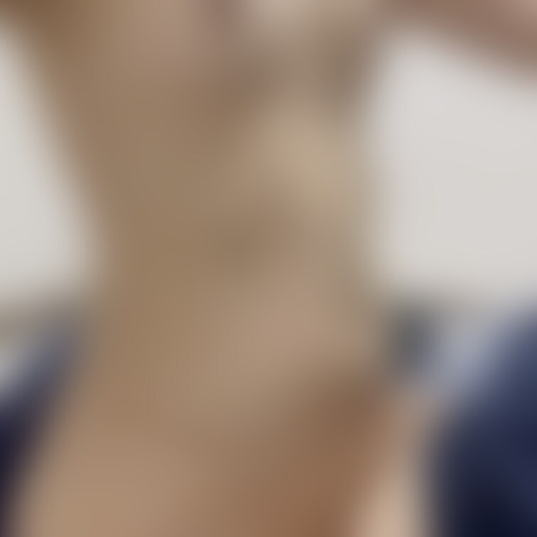 自撮りハメ撮りしちゃう系彼女💓去年の11月くらいに撮ってたやつです🫶いきなり本番えっちから始まってます💓なぜか挿入されな