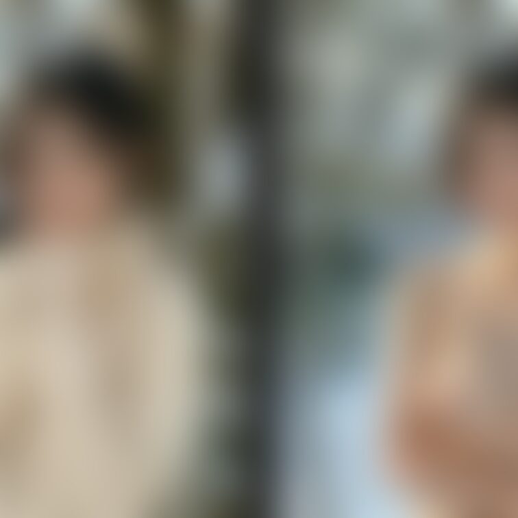 画像№1335   着衣と脱衣を並べた画像です    ※有料プラン用