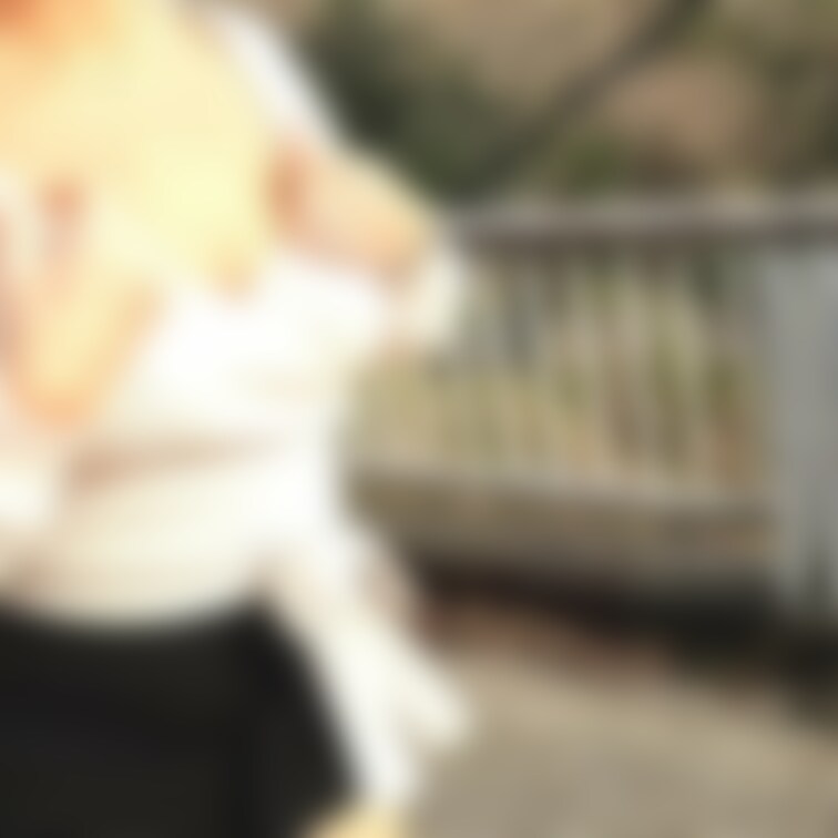 【ダム露撮編】
応援用
静かな湖畔～を見下ろす橋😆
風があると水辺って恐ろしく寒いです😢
