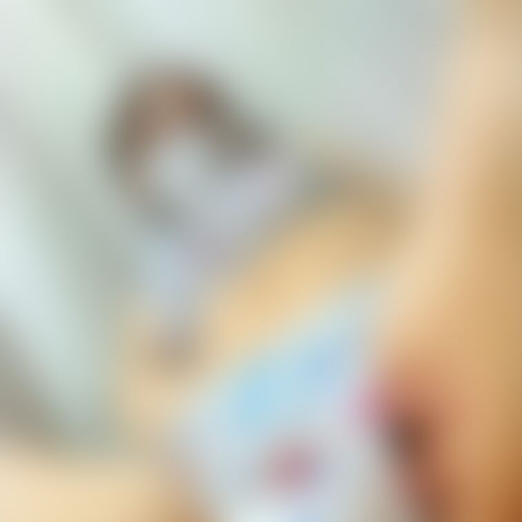 マスク顔出し💦
まんまんから汁が溢れてくる💦
ひぃぃぃ!!!ふわぁ!!!
誰かお口で吸ってえええ!!!
キスしな