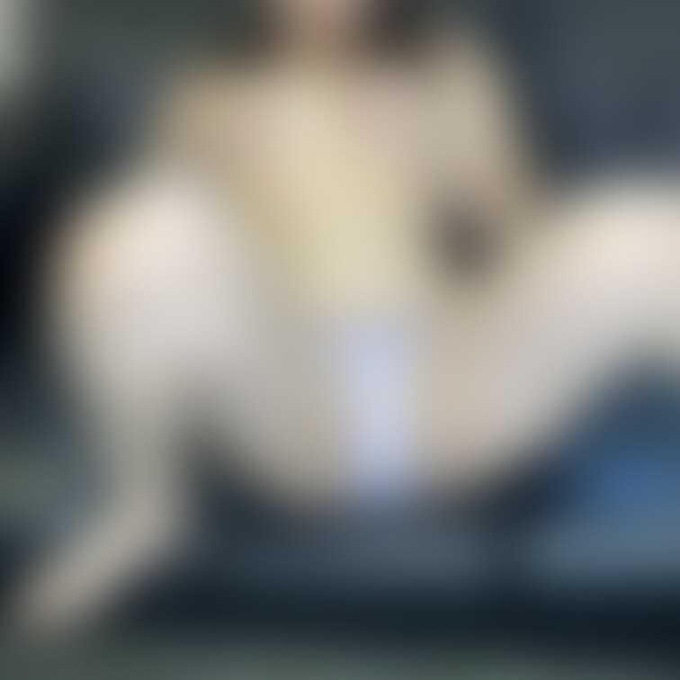 ○○○の前でオナニー