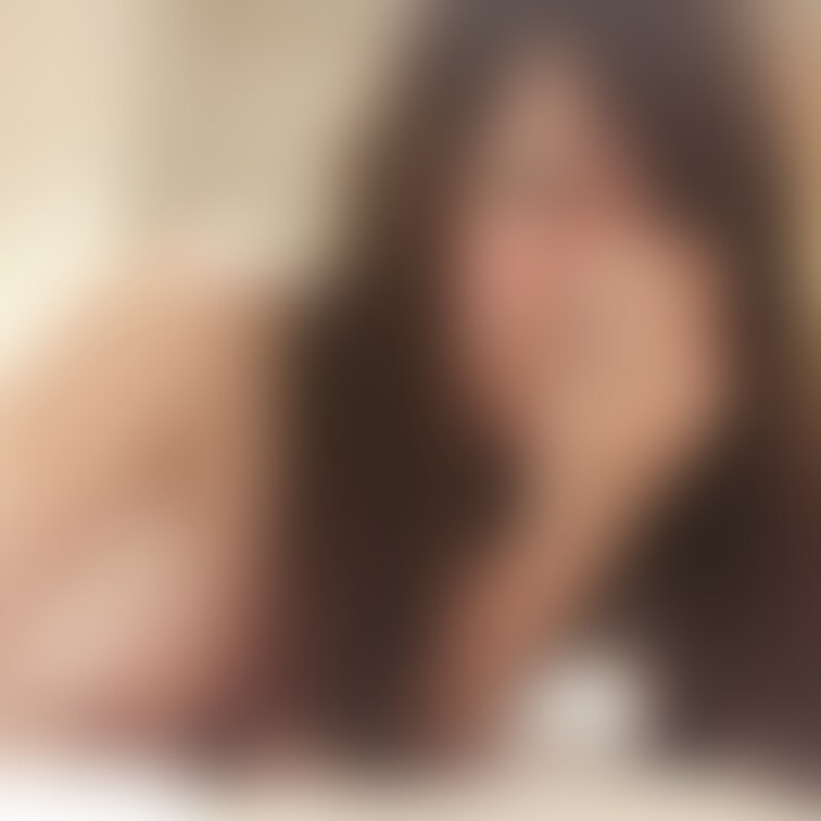 恥ずかしがり屋ですが恥じらってるのもまたかわいい( ´∀` )