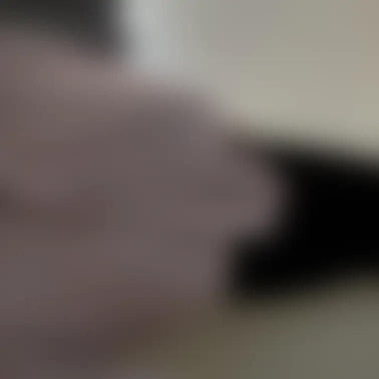 最近仕事忙しすぎ〜〜DMで話せなくて悲しい🥹‎
 あとちょっとで落ち着くのだけど、、
 今日の仕事の服です〜🎀
 