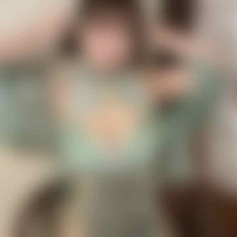 【顔出し】三つ編みとお団子みたいなのも少ししてみました🤭どうかな？