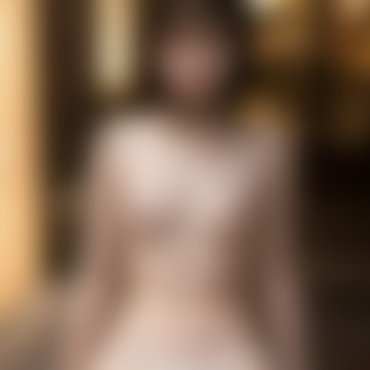 [October 5, 2024 part1]座ってるヌード美女 Sitting nude beauty.

座って