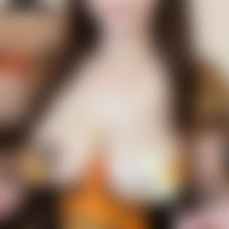 チョコとおっぱい、どっちにする？🍫👻🧡