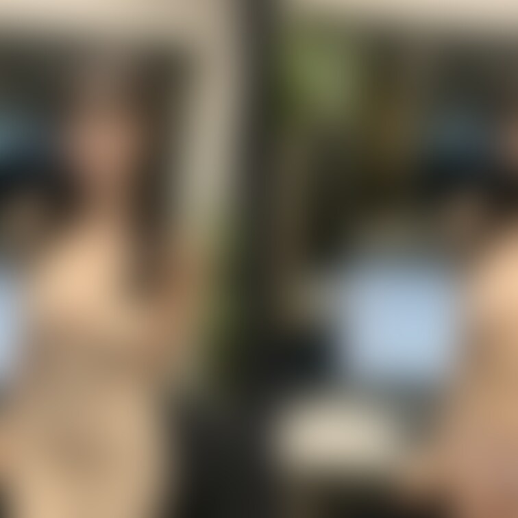 着衣と脱衣を並べた画像です。画像№162