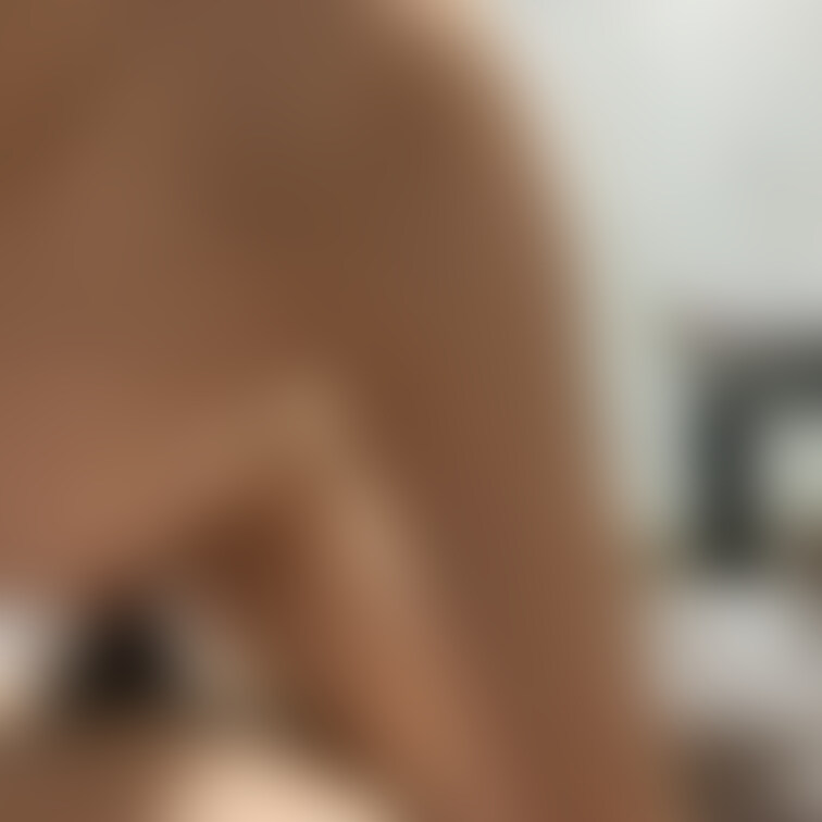 義理○○○は小さいので【身体】が
物凄い罪悪感と優越感があります！！