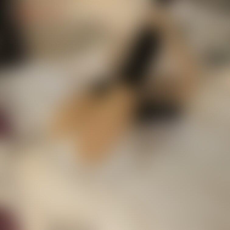 テニスでえっちなストレッチ。ぱんつまるみえ。