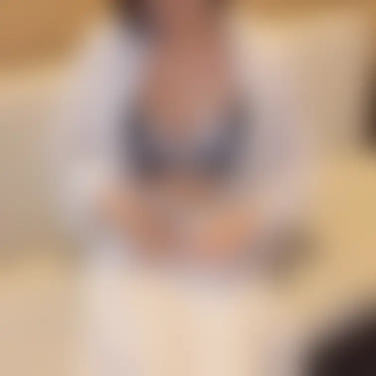 動画の切り取りになります。
Yunaちゃんをピストンバイブでいじめちゃいました。
ディルド咥えたら離さない。どれだけ