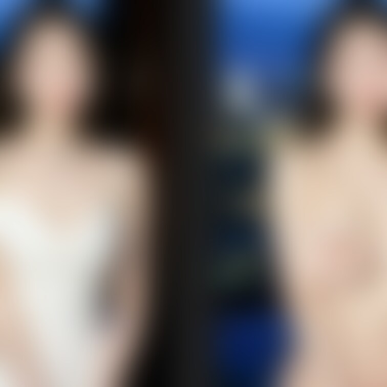 着衣と脱衣を並べた画像です。画像№446