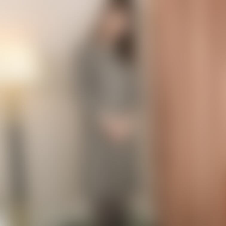 #003 MKちゃん　
「MKちゃんの黒スト」（5/27ページ）

Ekusiad専属元祖放尿クイーンのMKちゃん