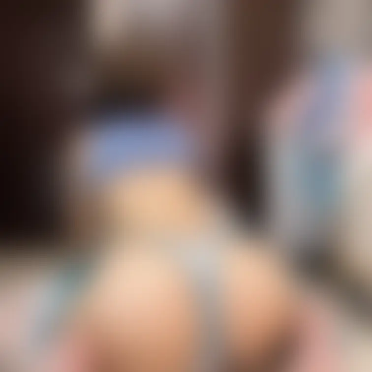 おっぱい揺れるまでバック越しで突いて欲しいです💙