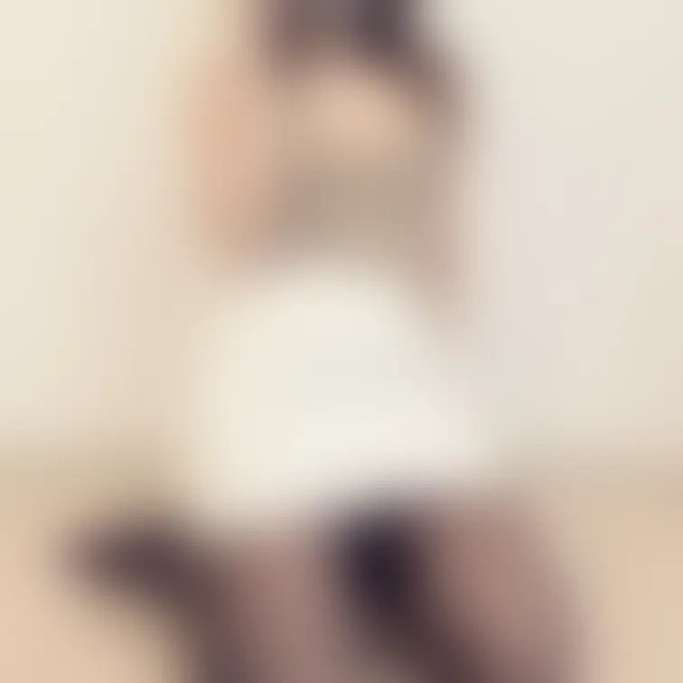 ちらっと、お目々見せだよ♡
これでさえをもっと、想像して
おち◯ぽ、硬くしてね。。