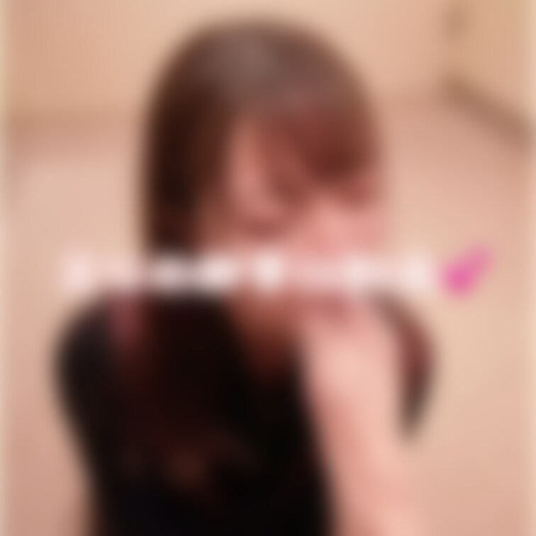 【わんわんプレイ🐶】


まずは足舐めから御奉仕します💕



上手に出来るかな…？



