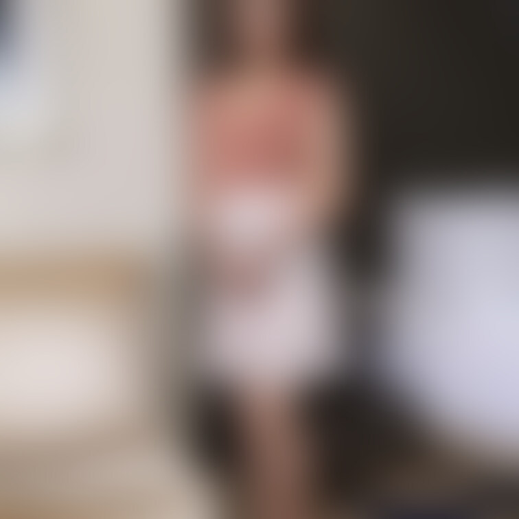 #010 三軒隣の人妻HIROさん
EFCに公開したエステファッションでのおしっこシーンです(^_-)-☆ モザイク越