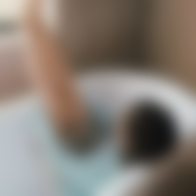 昔写真教室で、モデルさんに撮ってもらったもの✨

写真ってXだといいねがもらいにくいけど、
動画よりも何かメッセー