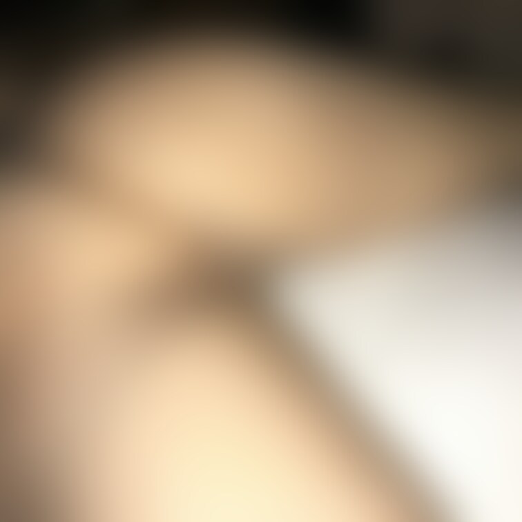 パンティ履いてないですよ😅
