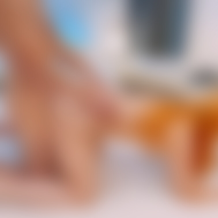 【あみなに興味出てきた🧡】会員様用画像

有料プランには顔出し動画や激薄修正版もございます。
是非あみなの痴態をご