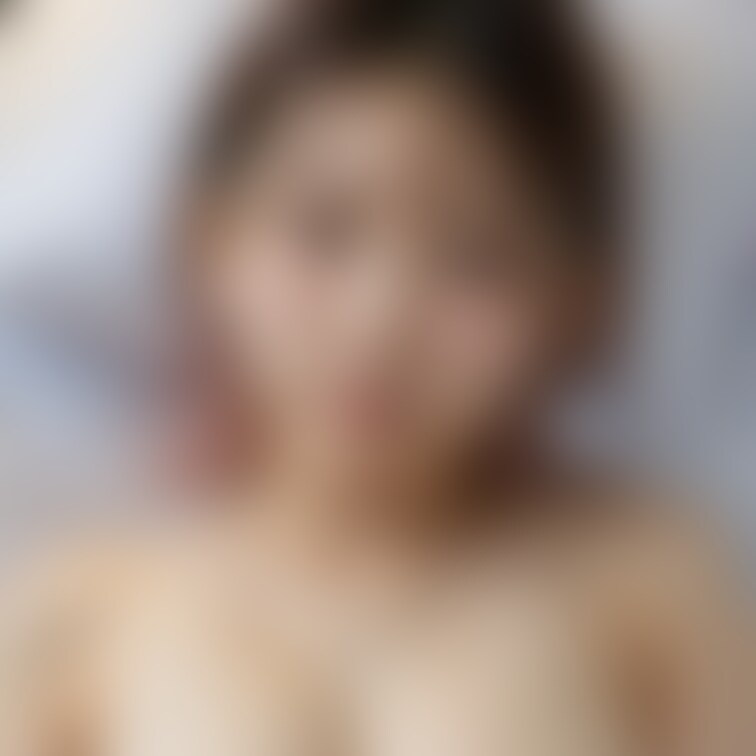 ○○○美人女子大生のラブホテルの一室でのセクシーヌードショット