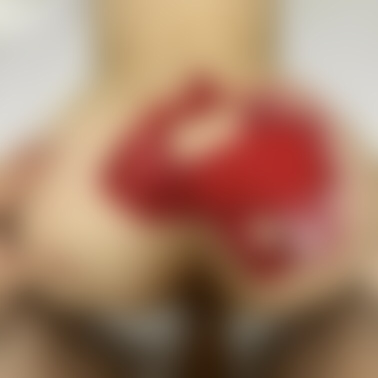知らない人達に順番にざこまんこハメて頂きました.....お尻も叩いて頂いて真っ赤になってますが、わたしはしあわせです