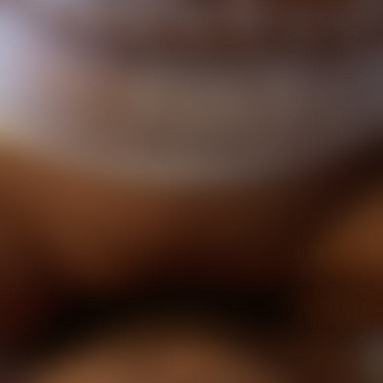 ずっぽり、、奥まで、、、
杭打ちって、、エロいけどぉ、、、
きもち、、いい。。。