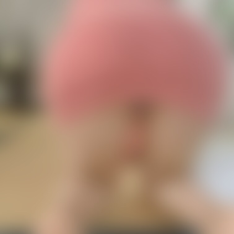 お掃除してる時
だいたいこんな感じ🩷

後ろからみないでよ🥺
恥ずかしいんだから

みたいなポーズあったらま