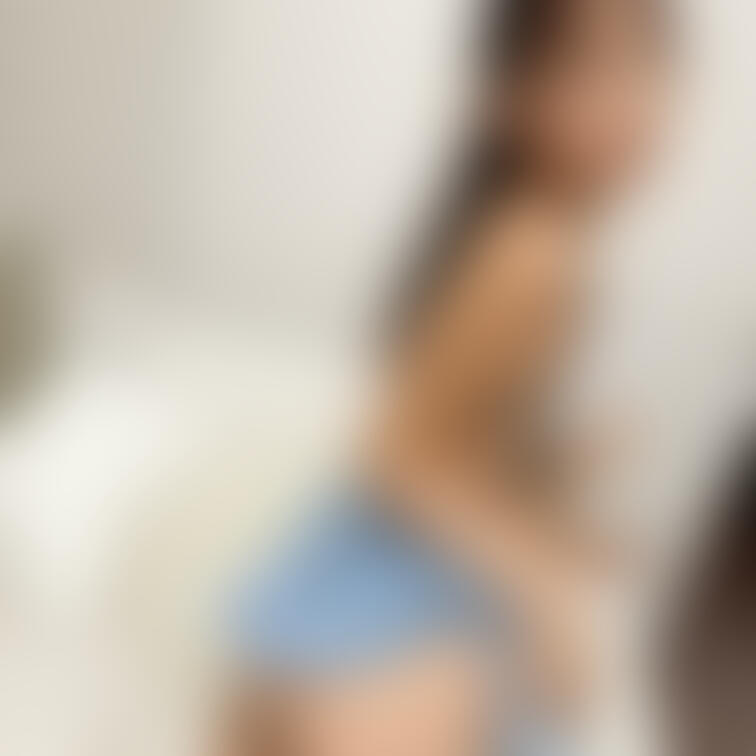 後ろから突いて❤️
Poke me from behind ❤️
从后面戳我❤️