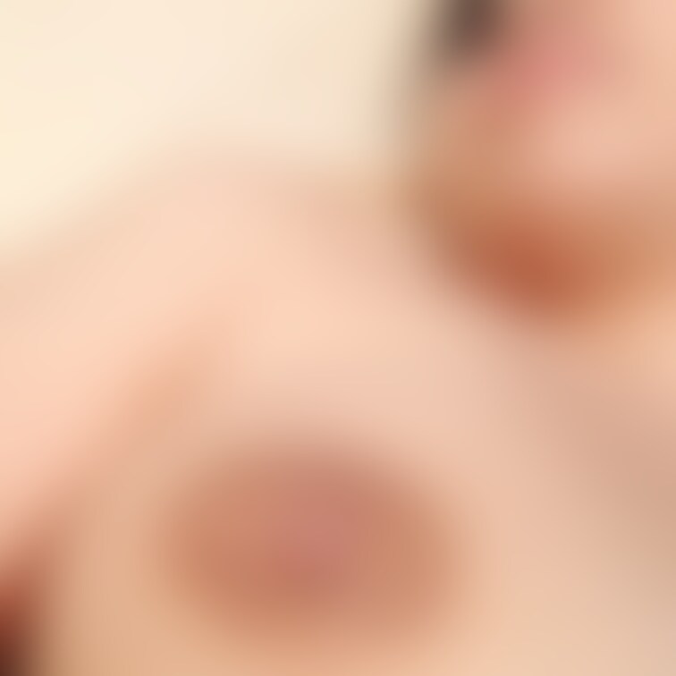 【昼下がりの美人ママスモモ】㊗️🎉いいね総合計250達成✨💖美巨乳人妻ちゃんの卑猥なおまん○○○を限定初公開です〜2枚あ