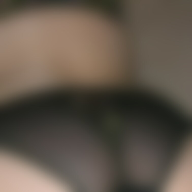 おはようございます😊もも🍑の大きなお尻はどうですか❓
バックからガン突きしてるのを想像してみて☺️妄想に浸っていたら…