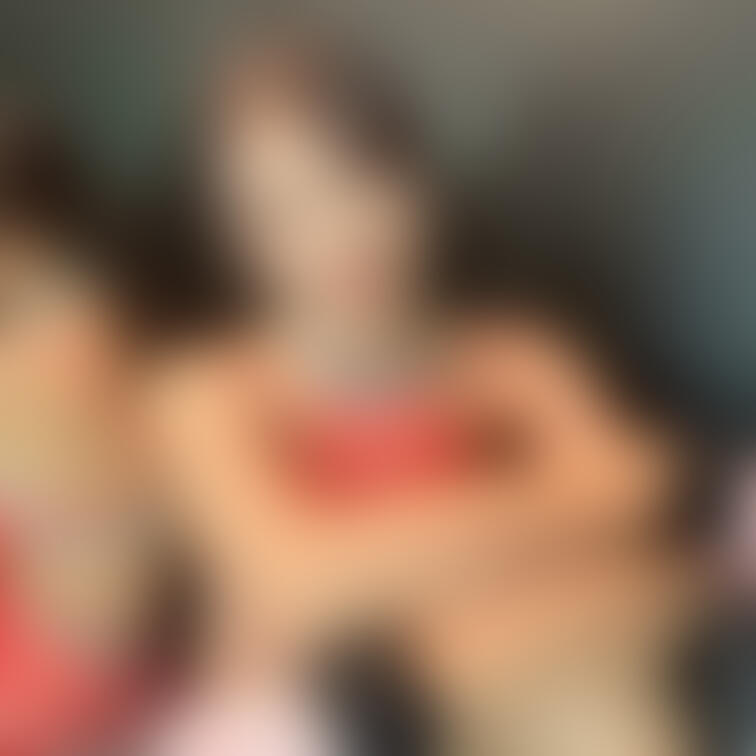 もう寝ちゃった…？
たまには夜更かし怜子の相手してくれる？
