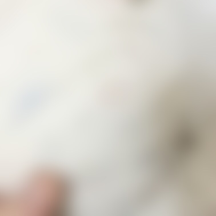 40代彼女とその○○○20代の洗濯前下着写真、汚れた部分ももちろんw