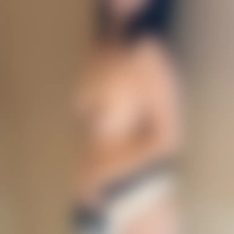 全然涼しくならないから家でほんとにずっとこんな格好してる