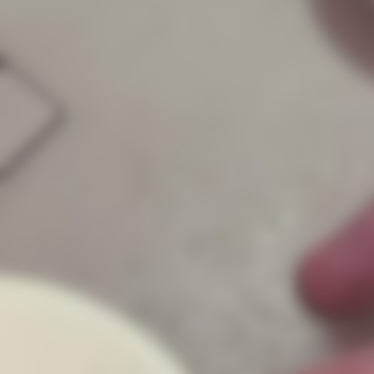 飛び出した😂😂😂