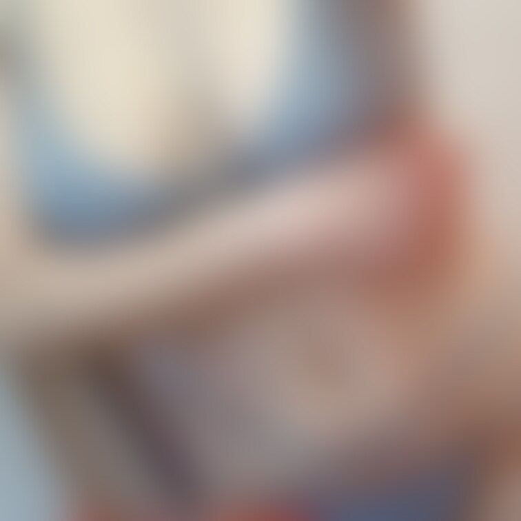 あや28歳、現在妊婦8ヶ月の妊娠前の写メになります！
ピチピチの真っ白な肌と大きなおっぱい最高に柔らかくて魅力的です
