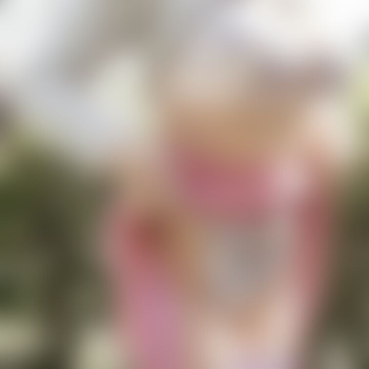桜の木の前で🌸

