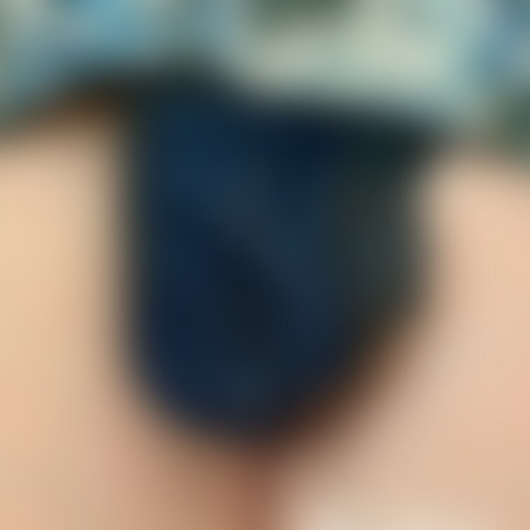 パンツの裏側…