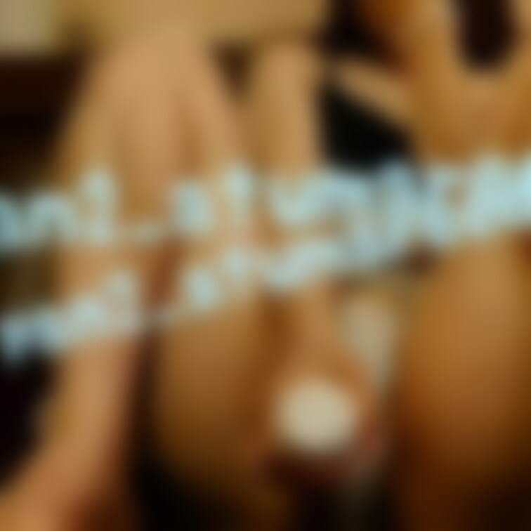 あかり/ゆるふわ教育系大学3年生（21）
パンツ履いたままデンマオナニーしてもらいました