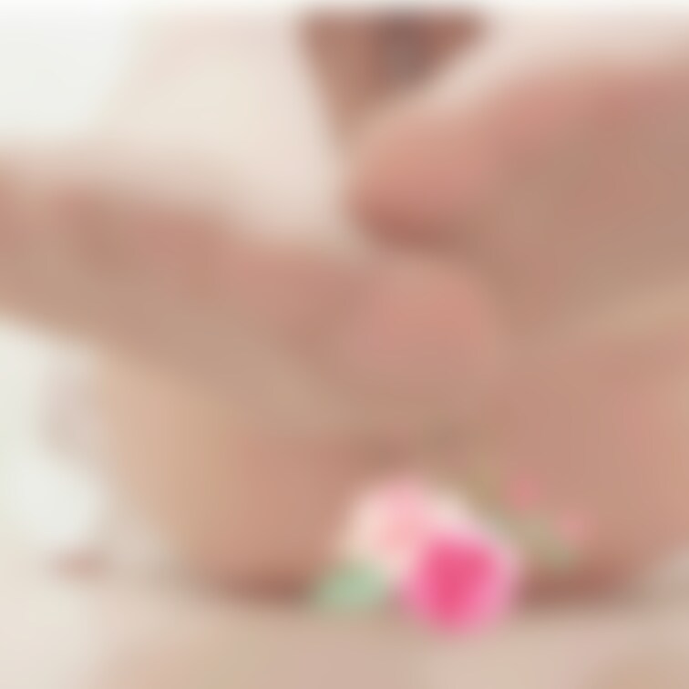 今週もお疲れ様❣️ボイス入り5分
1週間頑張ったから、ご褒美欲しいの？👣
優しくいじめられたいM男君❤️
早くおい