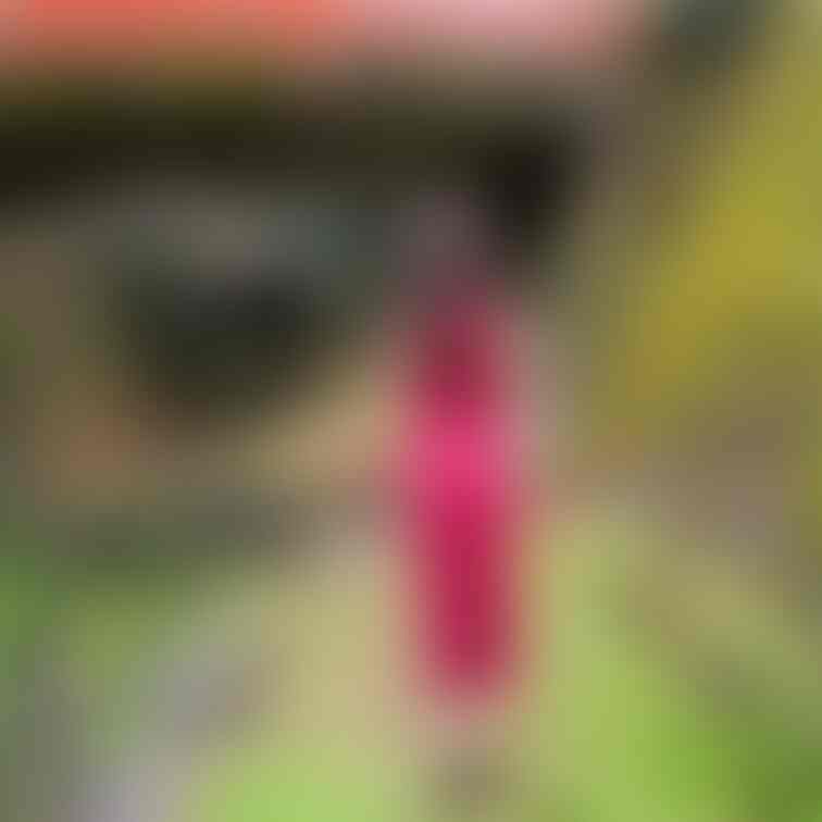 過去の削除写真の再投稿です。（2023年2月投稿）
赤のセクシーワンピで💕①
