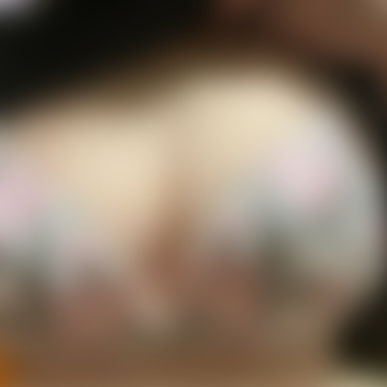 溢れそうなおっぱいと
溢れ出たおっぱい🤣💕