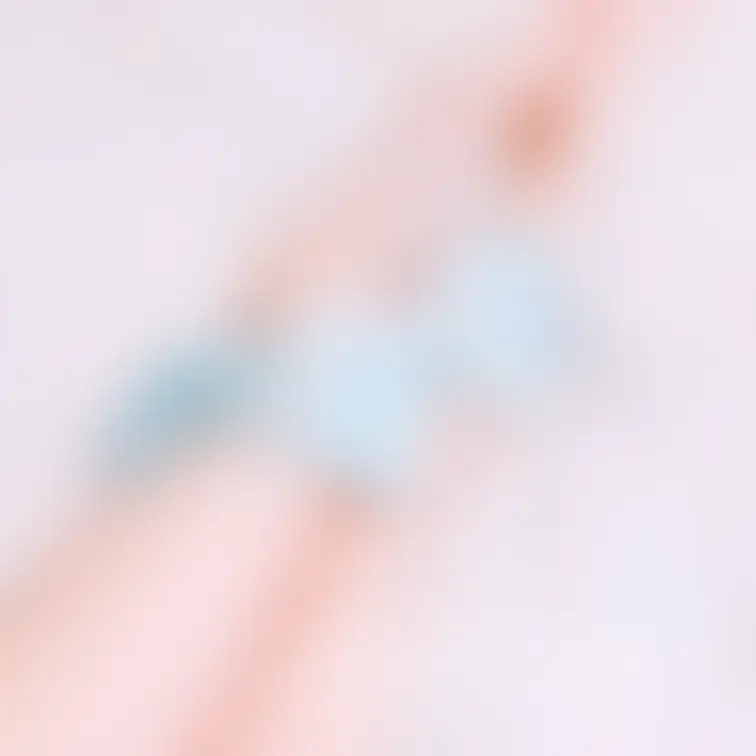今日の下着だよ🤍
何色が好き?🥰
