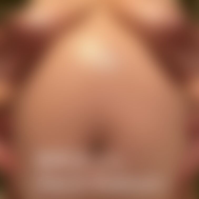 巨乳見て、今日も頑張ろう!!
Get energy from my big boobs!