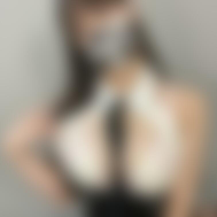 うっしっしー🐮

こんばんは🎵


⠀
Twitterには載せられない🔞 な画像を載せていきます🐮💕⠀
⠀