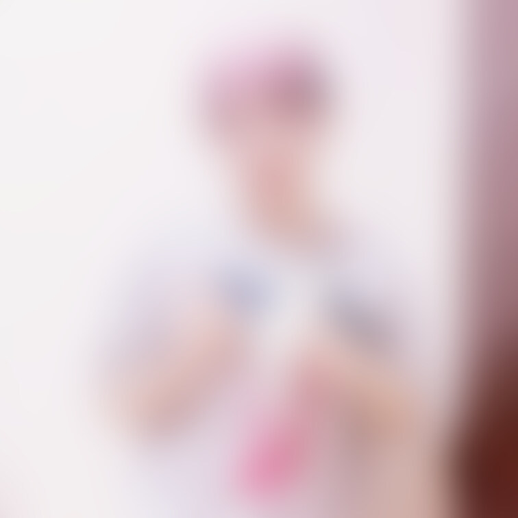 使い古した下着たちと最後の撮影です🤣💓本当に送りつけられてもいいって方だけメッセージください🤣💓汚いの覚悟してくださいね
