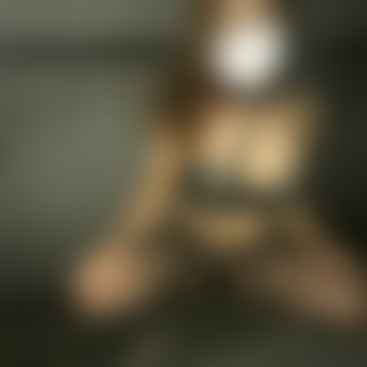 露出遊び😏
首輪をつけてえっちなお散歩