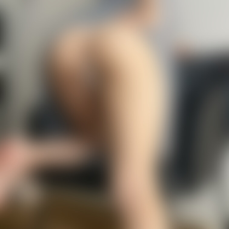 いやらしい目で見てるでしょ？