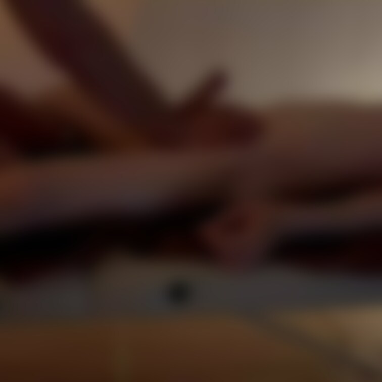 疲れた身体を癒しにマッサージ点にいったらまさかあんな事になるなんて
