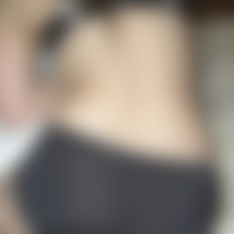 もも🍑の今日の下着☺️☺️なんか..恥ずかしいなぁ〜🤭🤦♀️