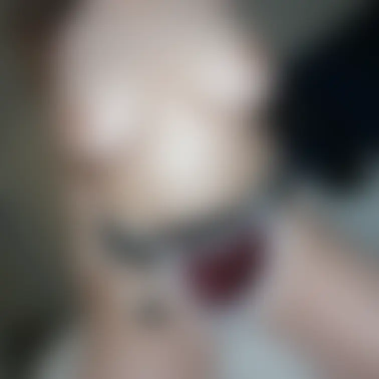 160センチ、Jカップ爆発おっぱいの美女。